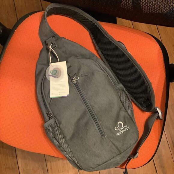 Stylish Waterfly Sling Backpack - Versatile Gray Design - Picture 1 of 5